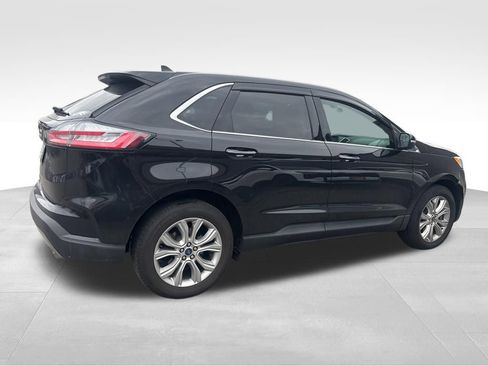 Used 2021 Ford Edge Titanium image 8