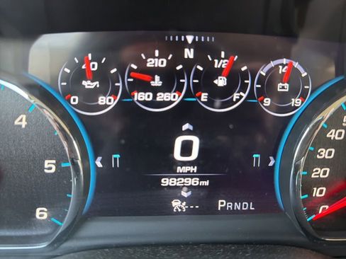 Used 2017 GMC Yukon Denali w/ Open Road Package AWD/4WD image 18