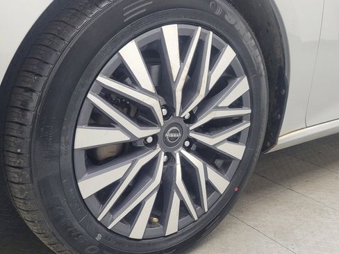 Used 2023 Nissan Altima 2.5 SV image 31