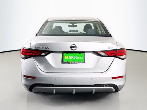 Used 2022 Nissan Sentra SV FWD image 8