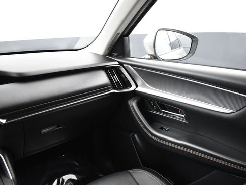 Certified 2024 MAZDA CX-90 Plug-In Hybrid w/ Premium Pkg image 17