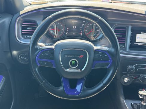 Used 2020 Dodge Charger SXT w/ Blacktop Package RWD image 13
