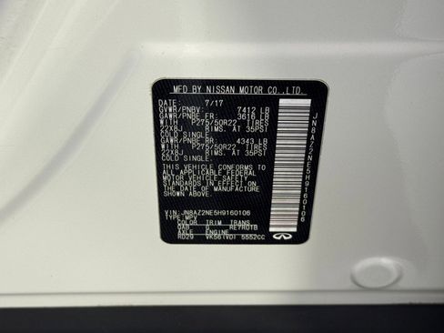 Used 2017 INFINITI QX80 4WD w/ Driver Assistance Package image 47