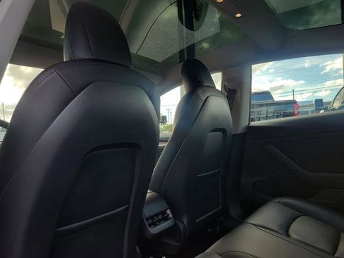 Used 2022 Tesla Model 3 Long Range image 30