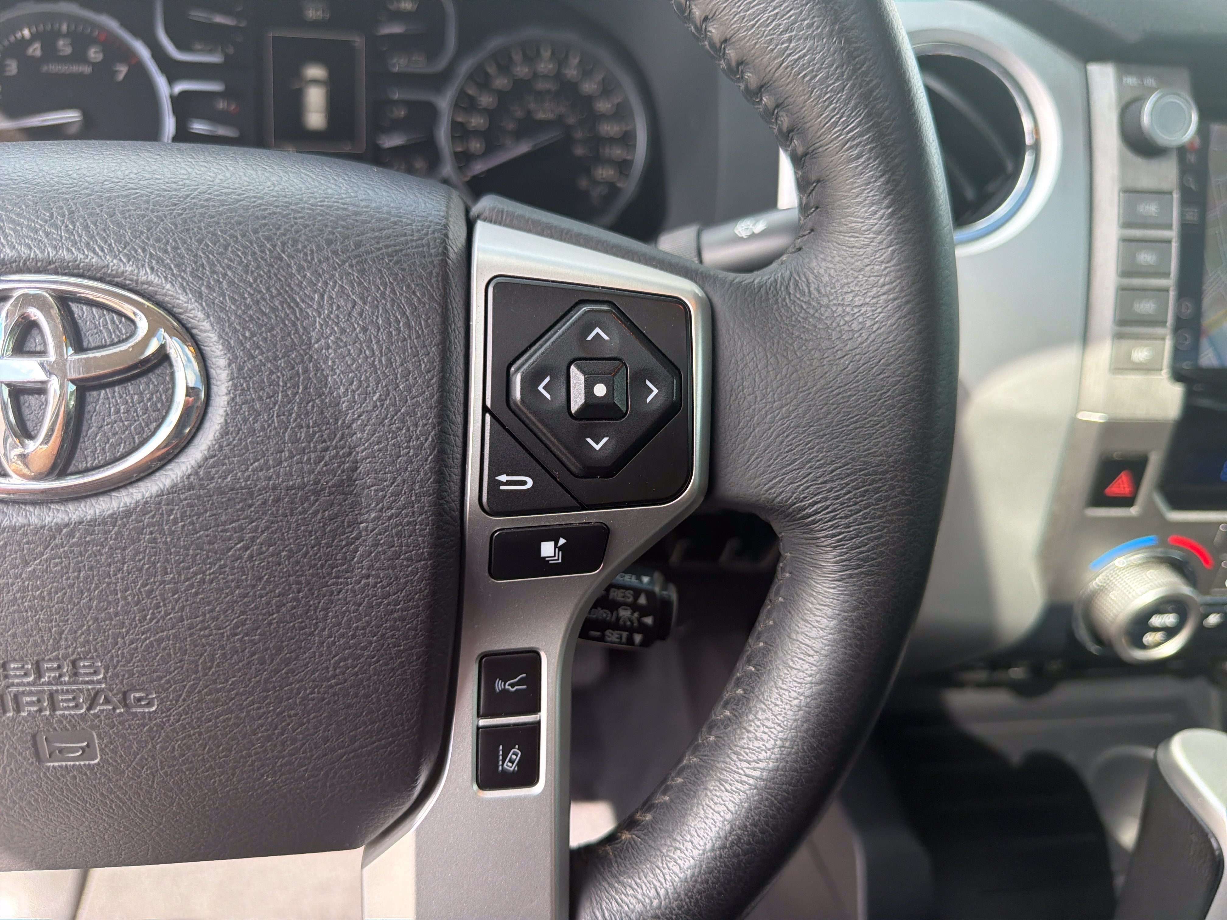 Used 2021 Toyota Tundra Platinum RWD image 23