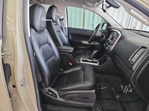 Used 2022 Chevrolet Colorado ZR2 w/ Colorado ZR2 Bison Edition image 9