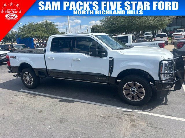 Used 2025 Ford F250 King Ranch w/ FX4 Off-Road Package AWD/4WD image 4