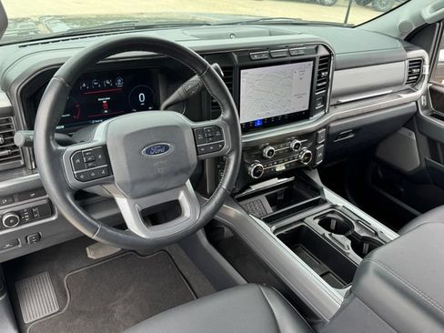 Used 2024 Ford F350 Lariat w/ Chrome Package AWD/4WD image 3