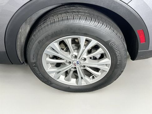 Used 2022 Buick Envision Preferred image 11