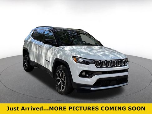 Used 2025 Jeep Compass Limited AWD/4WD image 1