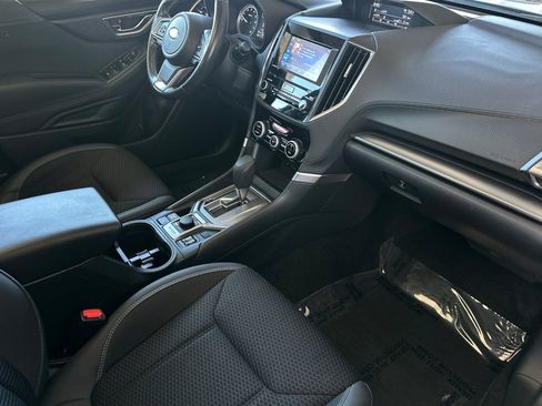 Used 2023 Subaru Forester Premium image 17