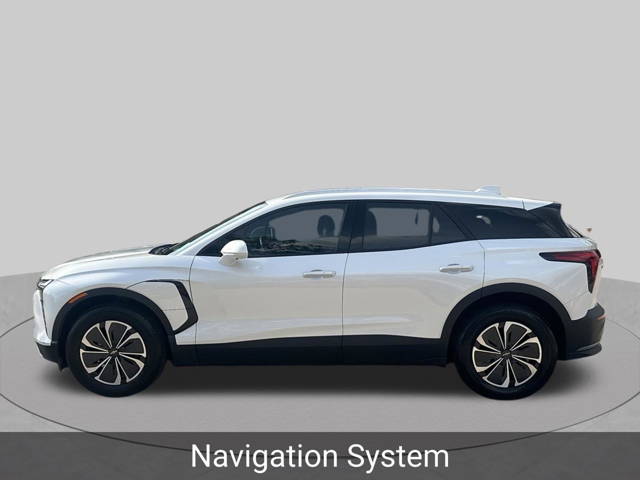 Certified 2024 Chevrolet Blazer EV LT AWD/4WD image 2