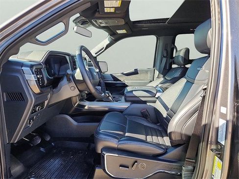 Used 2025 Ford F150 Platinum w/ Equipment Group 702A High image 9