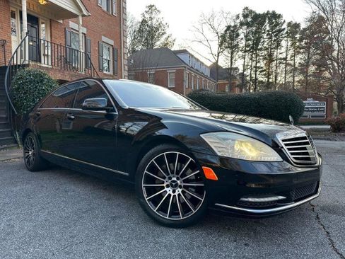 Used 2010 Mercedes-Benz S 550 image 5