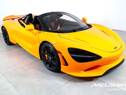 New 2026 McLaren 750S Spider image 4