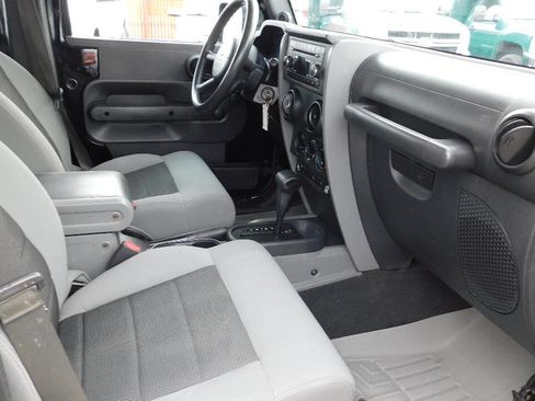 Used 2008 Jeep Wrangler Unlimited X image 30