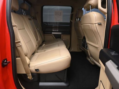 Used 2019 Ford F250 Lariat w/ Lariat Value Package AWD/4WD image 17