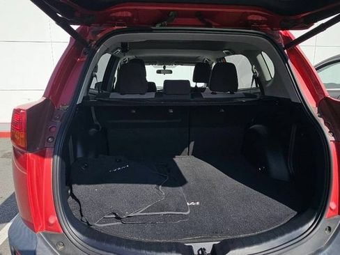 Used 2015 Toyota RAV4 XLE w/ Outdoor Package AWD/4WD image 9
