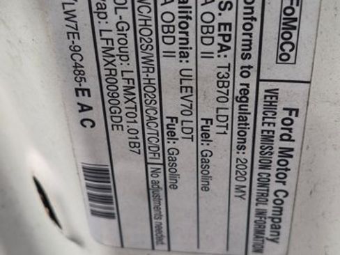 Used 2020 Ford EcoSport Titanium FWD image 20