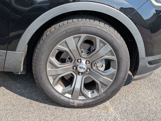 Used 2018 Ford Explorer Sport AWD/4WD image 10