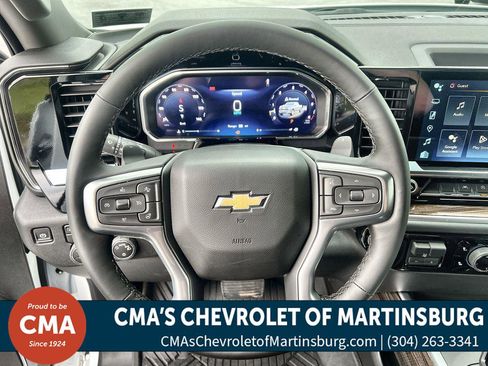 New 2026 Chevrolet Silverado 1500 LT w/ Z71 Off-Road Package AWD/4WD image 16