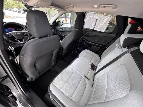 Used 2025 Ford Escape Active AWD/4WD image 38
