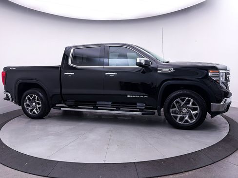 Used 2022 GMC Sierra 1500 SLT w/ SLT Premium Plus Package image 40