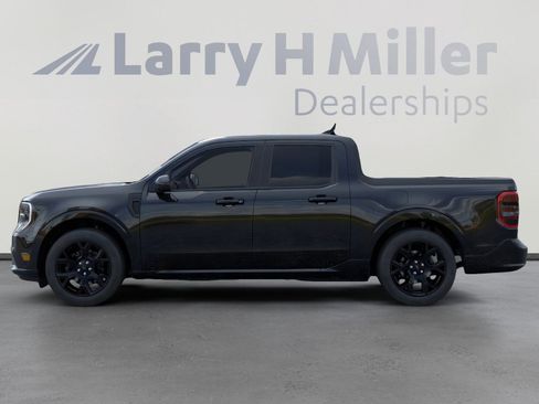New 2025 Ford Maverick Lobo image 3