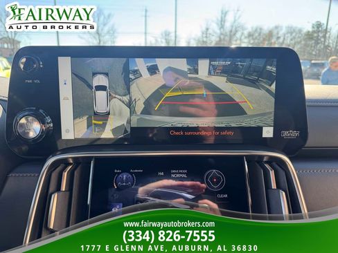 Used 2024 Lexus LX 600 4WD w/ Interior Upgrade Package image 22