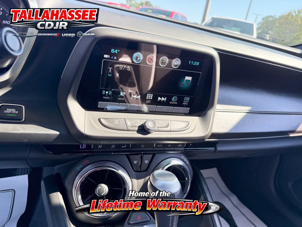 Used 2018 Chevrolet Camaro LT w/ Technology Package RWD image 29