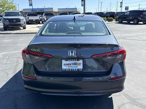 Certified 2024 Honda Civic EX image 8