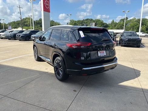 New 2026 Nissan Rogue Platinum w/ Platinum Premium Package AWD/4WD image 5