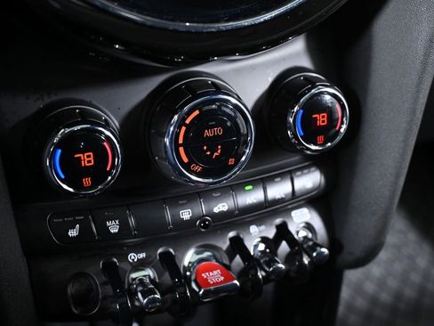 Certified 2024 MINI Cooper S image 17