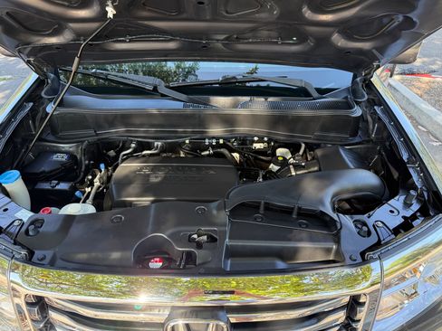 Used 2012 Honda Pilot Touring image 31