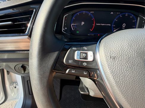Used 2019 Volkswagen Jetta SEL FWD image 26
