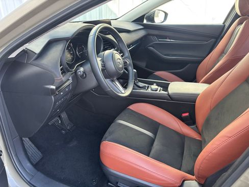 Certified 2025 MAZDA MAZDA3 s image 17