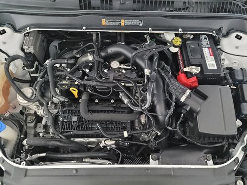 Used 2020 Ford Fusion SE FWD image 30