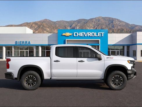 New 2026 Chevrolet Silverado 1500 ZR2 AWD/4WD image 3