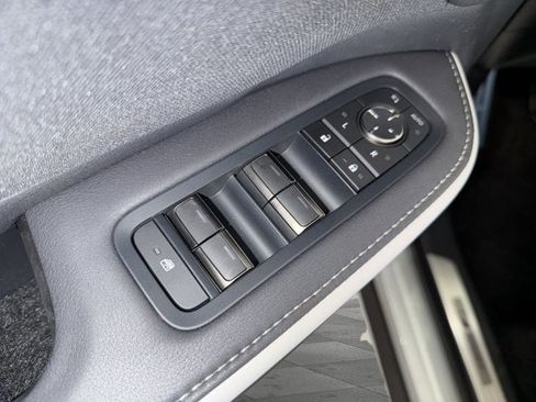 Certified 2026 Lexus TX 500h AWD w/ Technology Package image 10