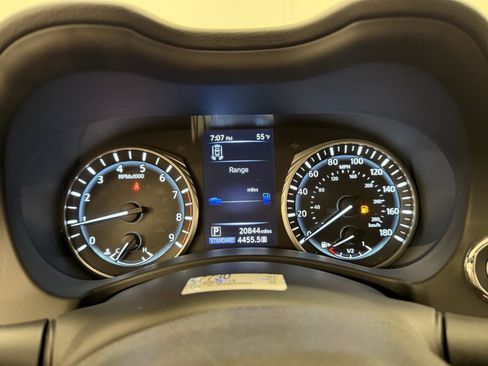 Used 2022 INFINITI Q60 3.0t Luxe w/ Essential Package image 13