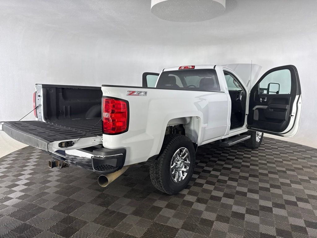 Used 2015 Chevrolet Silverado 3500 LT w/ LT Convenience Package AWD/4WD image 12