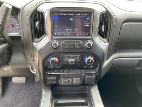 Used 2019 Chevrolet Silverado 1500 RST AWD/4WD image 27