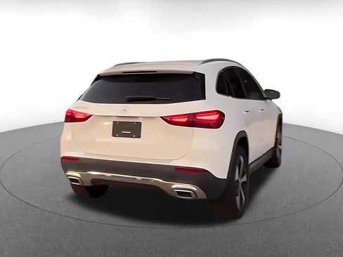 Used 2025 Mercedes-Benz GLA 250 image 13