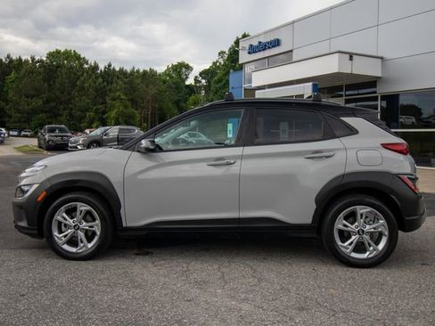 Certified 2023 Hyundai Kona SEL w/ Cargo Package FWD image 5