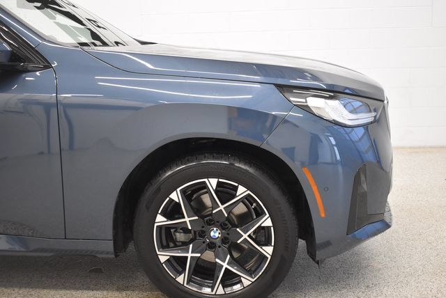 Used 2025 BMW X3 xDrive30i w/ M Sport Package AWD/4WD image 13