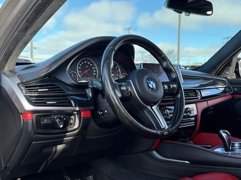 Used 2017 BMW X5 M image 15