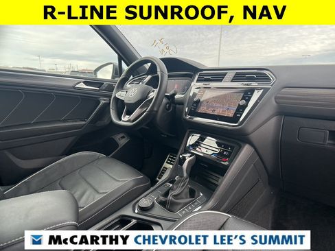 Used 2024 Volkswagen Tiguan SEL R-Line image 38