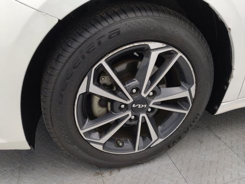Used 2023 Kia Forte LXS FWD image 31