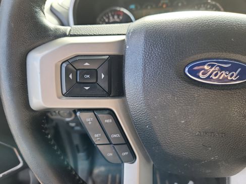 Used 2018 Ford F150 Lariat w/ Equipment Group 502A Luxury image 13