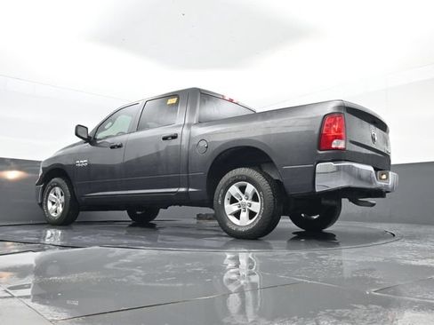Used 2017 RAM 1500 ST w/ SXT Appearance Group AWD/4WD image 21